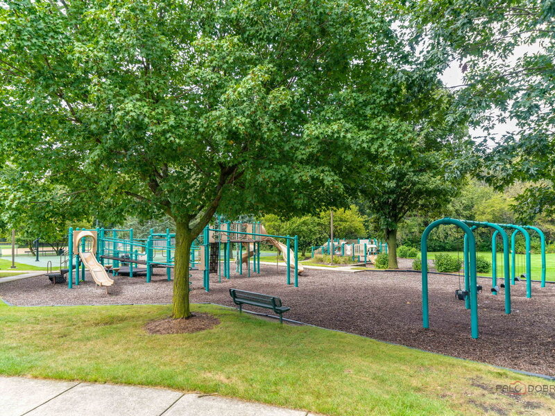 665 Morris Court Lakemoor IL 60051
