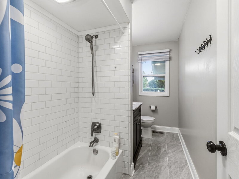 457 Lilac Lane Elk Grove Village IL 60007
