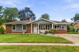Photo of 457 Lilac Lane Elk Grove Village IL 60007