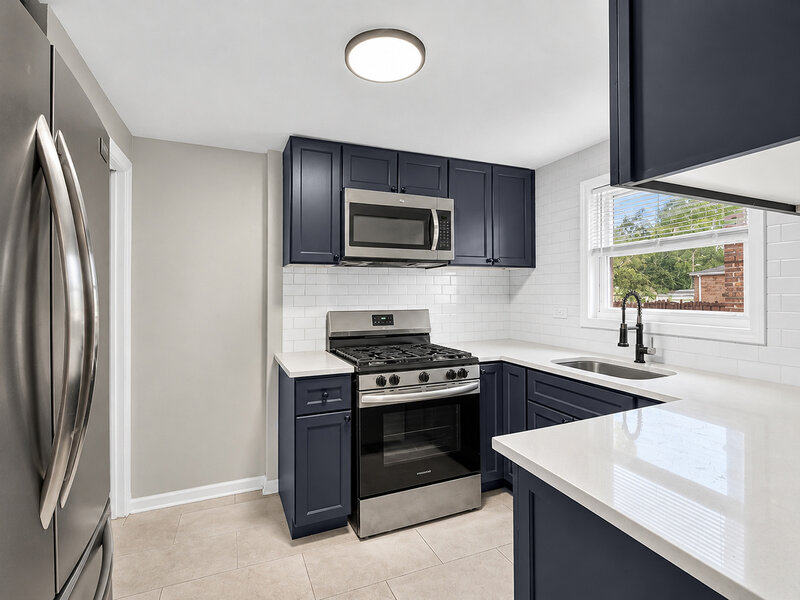 8831 S Eggleston Avenue Chicago IL 60620