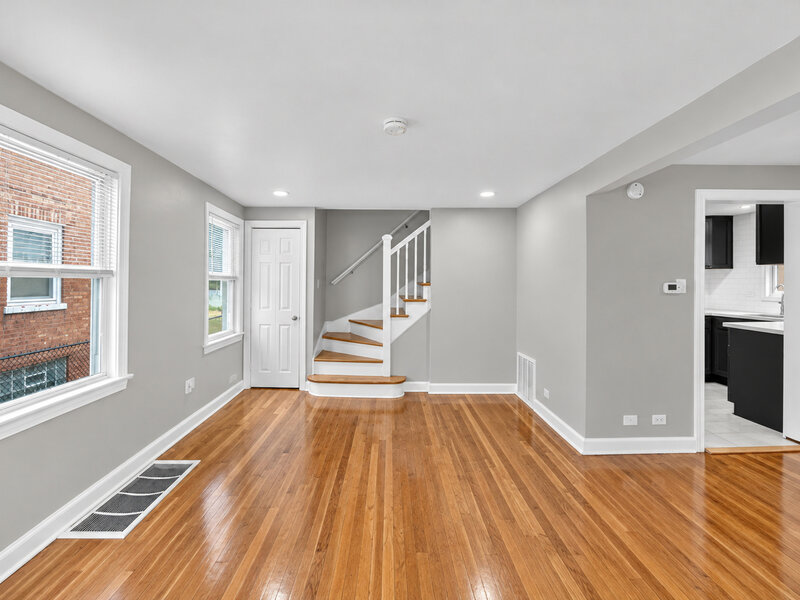 8831 S Eggleston Avenue Chicago IL 60620