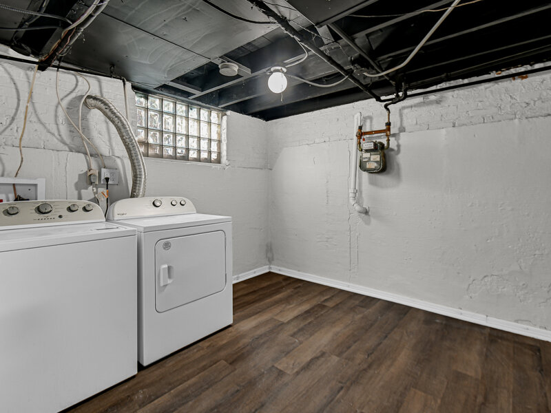 8831 S Eggleston Avenue Chicago IL 60620