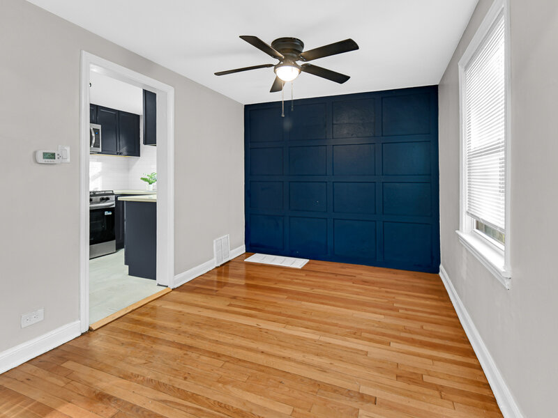 8831 S Eggleston Avenue Chicago IL 60620