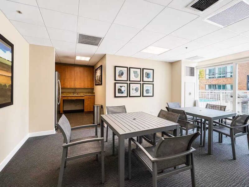 757 N Orleans Street Chicago IL 60654
