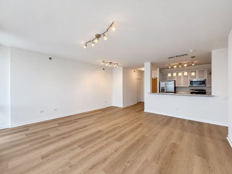 757 N Orleans Street Chicago IL 60654
