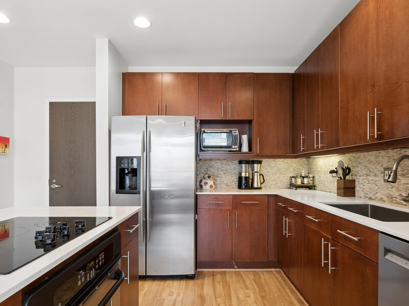 737 W Washington Boulevard Chicago IL 60661