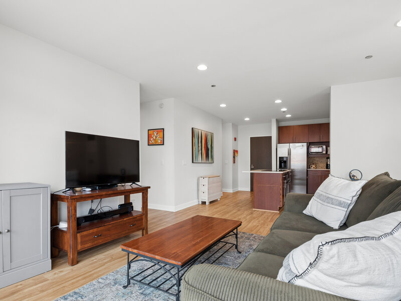 737 W Washington Boulevard Chicago IL 60661