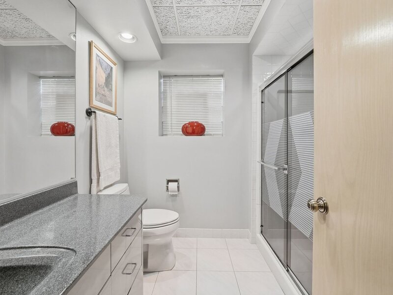 254 Wood Glen Lane Oak Brook IL 60523