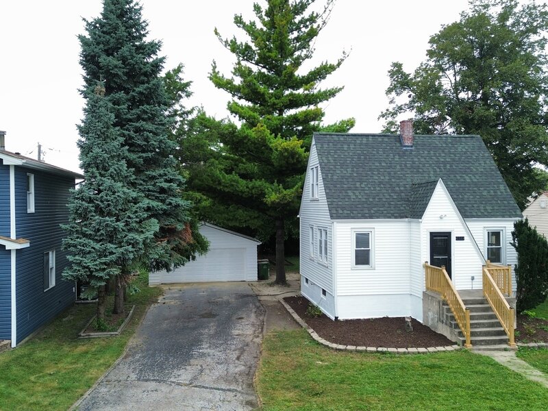 9822 Meade Avenue Oak Lawn IL 60453