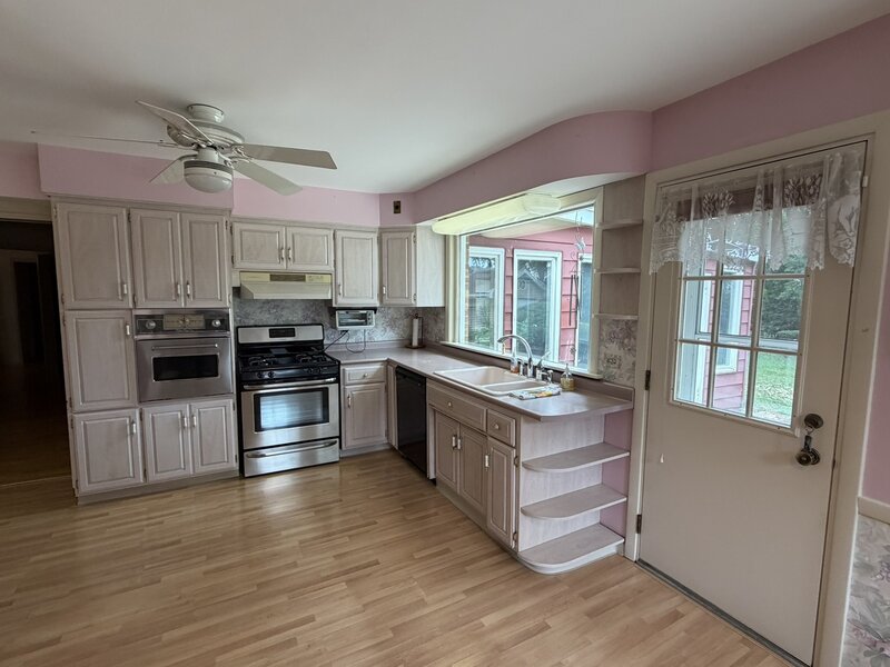 9615 Parkside Avenue Oak Lawn IL 60453