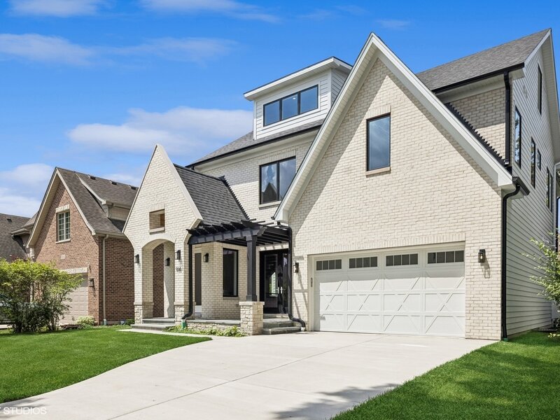 215 N Glade Avenue Elmhurst IL 60126