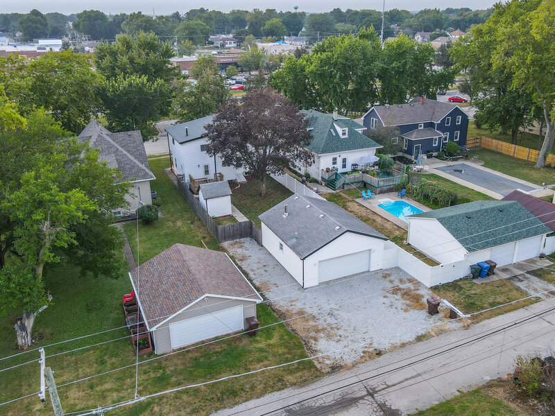 136 N Oak Street Manteno IL 60950