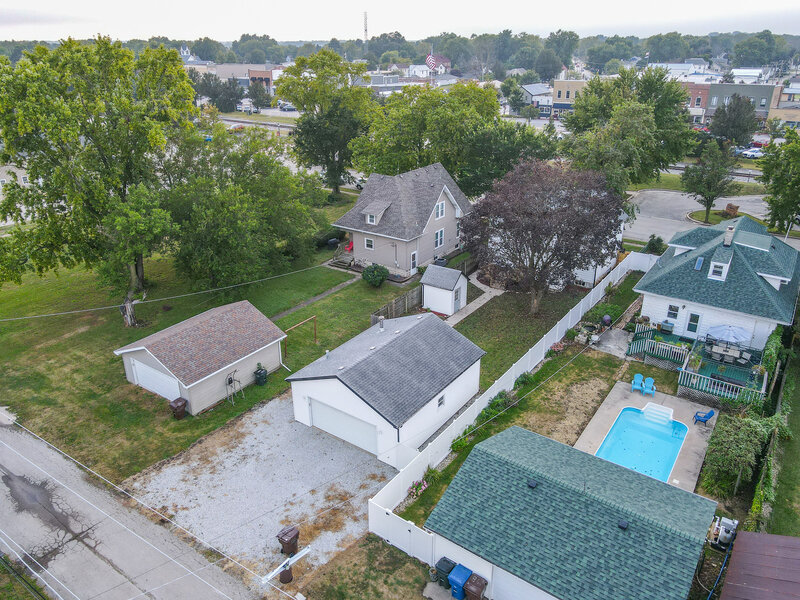 136 N Oak Street Manteno IL 60950