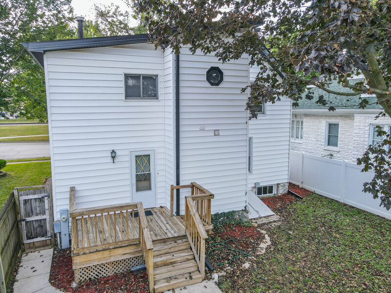 136 N Oak Street Manteno IL 60950