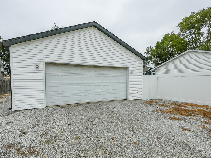 136 N Oak Street Manteno IL 60950
