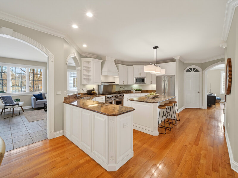 70 Forest Avenue Naperville IL 60540
