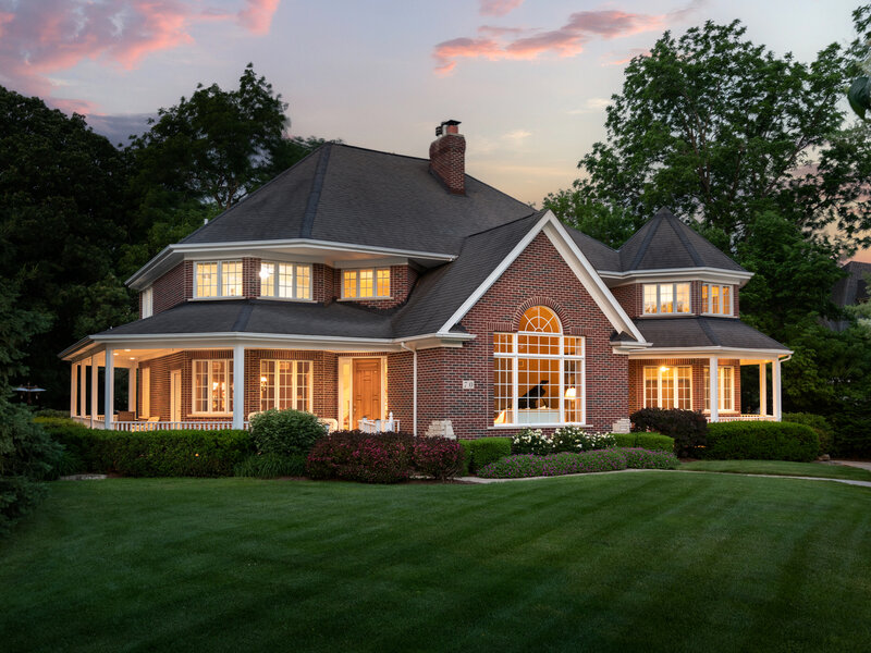 70 Forest Avenue Naperville IL 60540