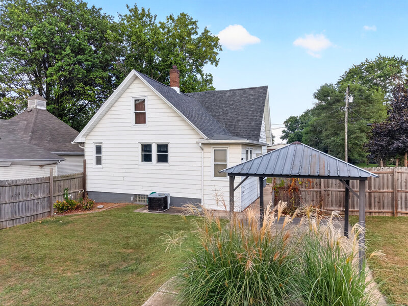 1008 Painter Street Streator IL 61364