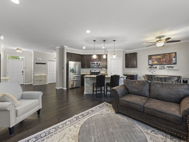 1292 Church Court Aurora IL 60502
