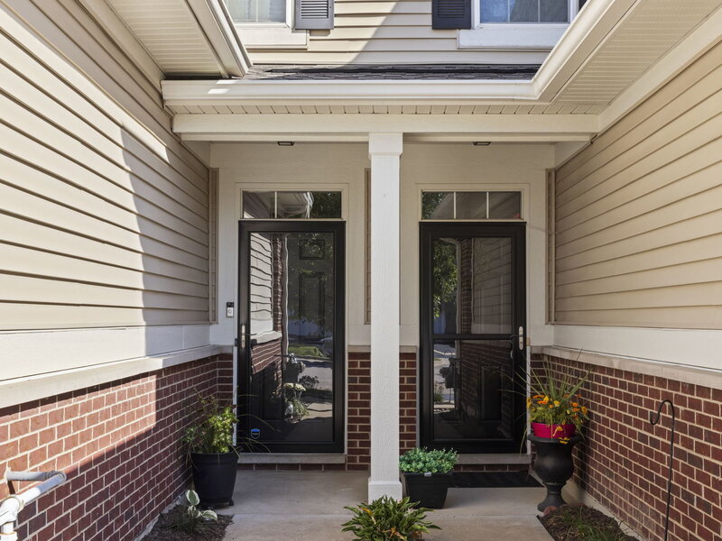 1292 Church Court Aurora IL 60502