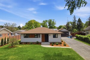 Photo of 10409 S 82 Avenue Palos Hills IL 60465