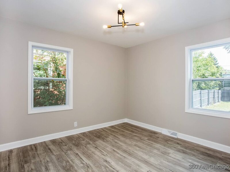 14921 Oakdale Avenue Harvey IL 60426