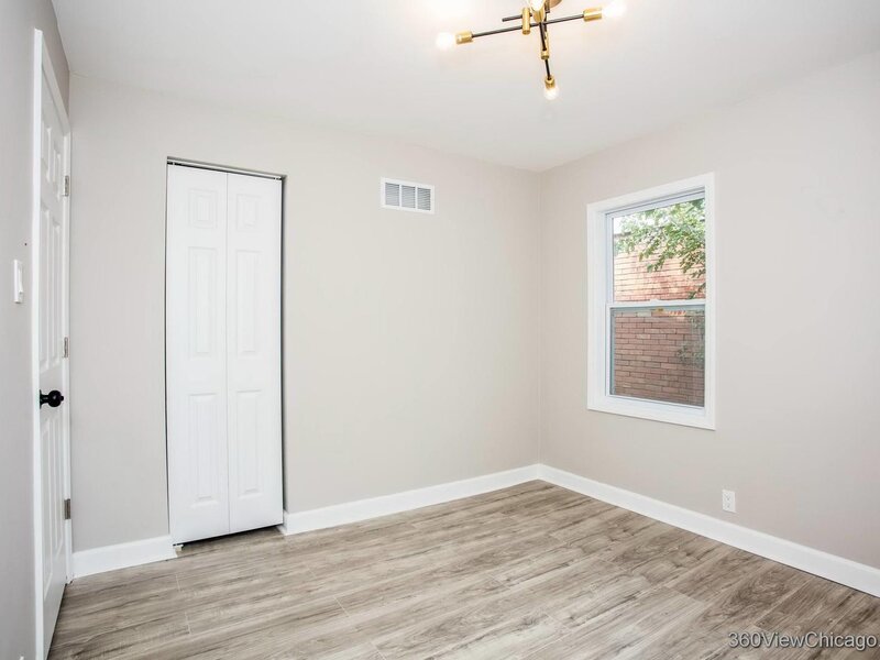 14921 Oakdale Avenue Harvey IL 60426