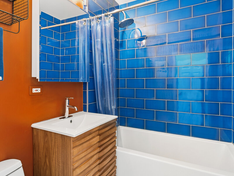 2607 N Hamlin Avenue Chicago IL 60647