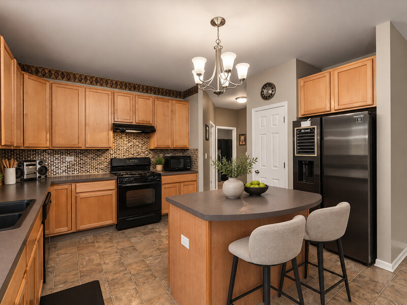 2109 Chad Lane Montgomery IL 60538