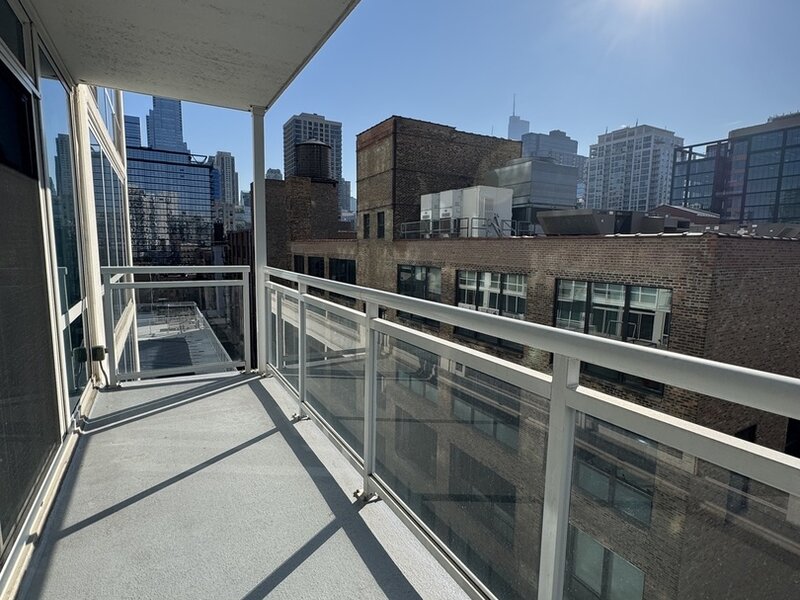 757 N Orleans Street Chicago IL 60654