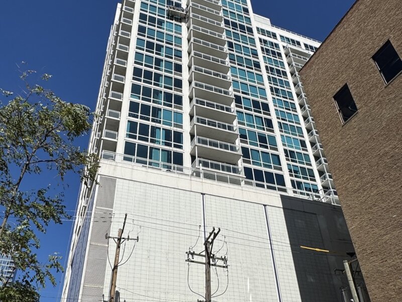757 N Orleans Street Chicago IL 60654