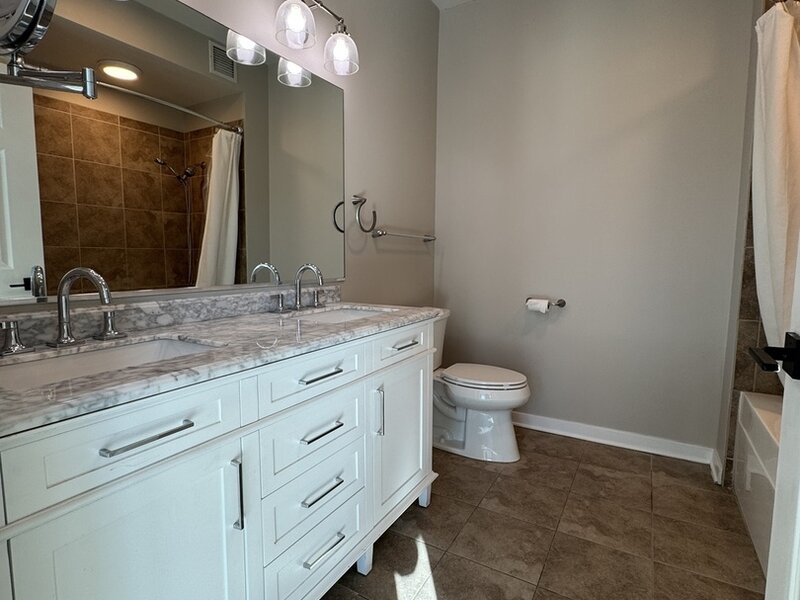 757 N Orleans Street Chicago IL 60654
