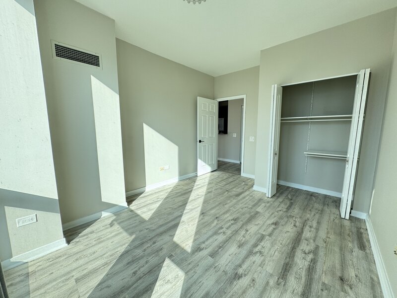757 N Orleans Street Chicago IL 60654