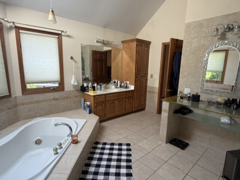 1660 Whistler Court Naperville IL 60564