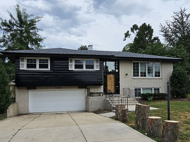 12543 S Menard Avenue Palos Heights IL 60463