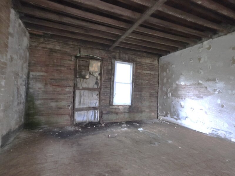 10756 S Langley Avenue Chicago IL 60628