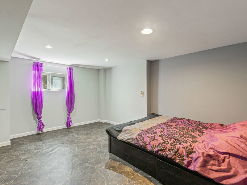 5306 N Lynch Avenue Chicago IL 60630