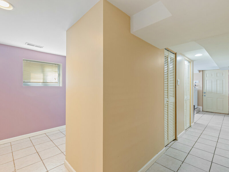 5306 N Lynch Avenue Chicago IL 60630