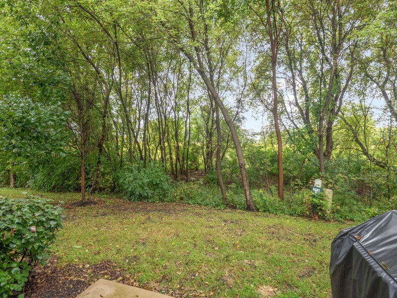 1009 Draper Road Mchenry IL 60050
