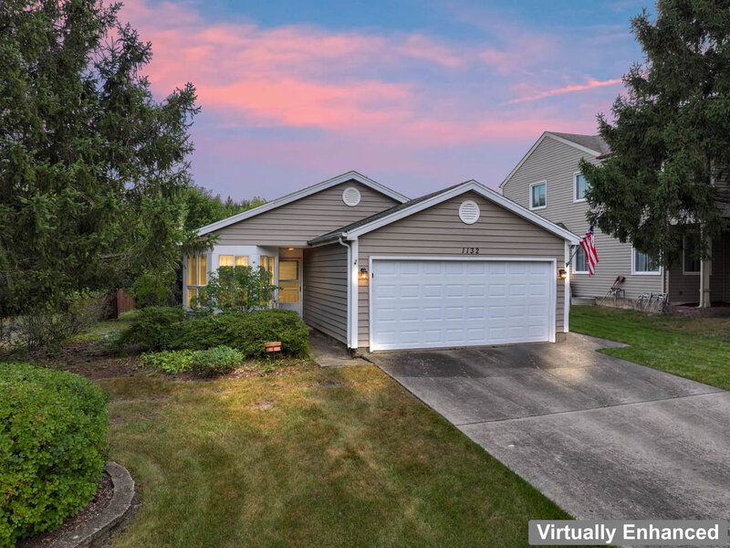 1132 Evergreen Drive Carol Stream IL 60188