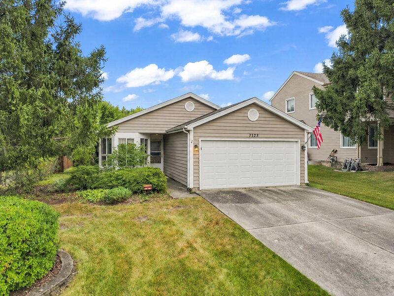 1132 Evergreen Drive Carol Stream IL 60188