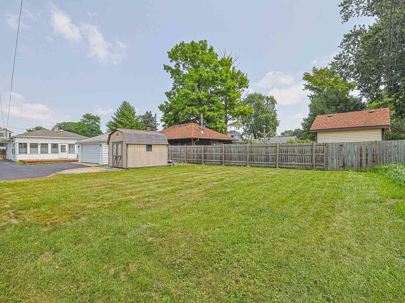 302 Freehauf Street Lemont IL 60439