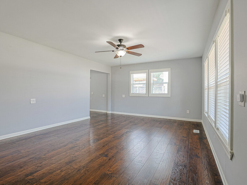 302 Freehauf Street Lemont IL 60439