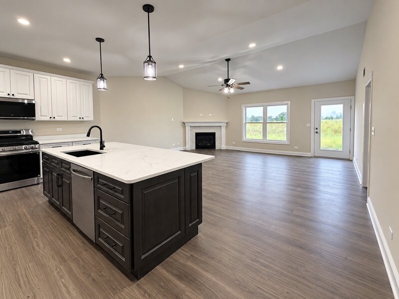 25136 S Westwind Drive Channahon IL 60410