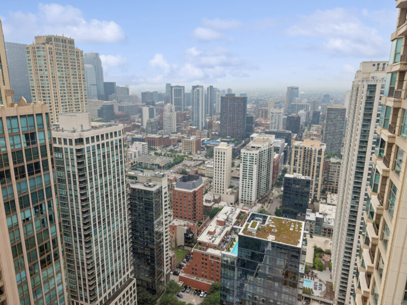 30 E Huron Street Chicago IL 60611
