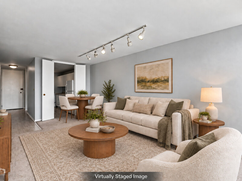 1660 N La Salle Drive Chicago IL 60614