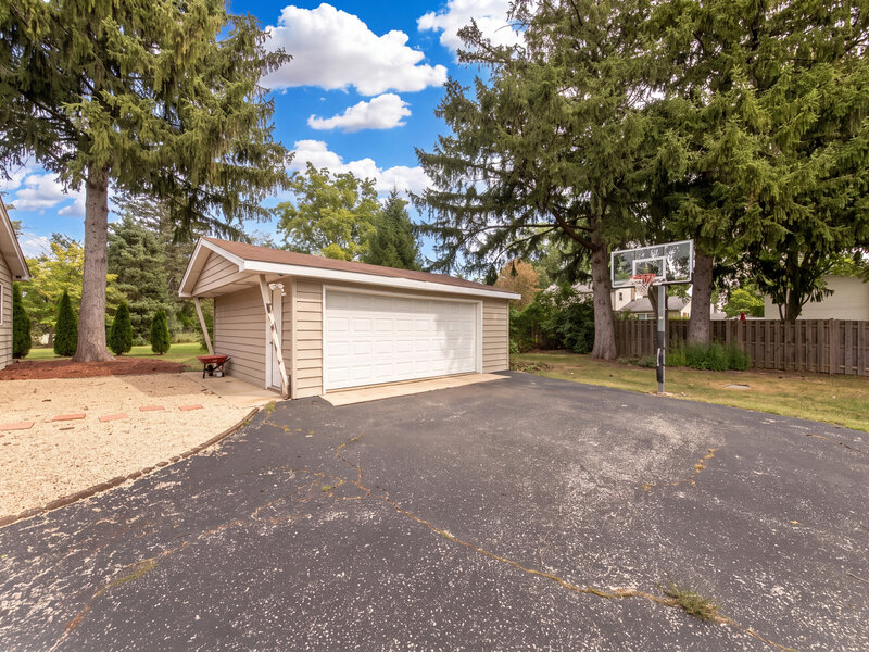 5807 Fairmount Avenue Downers Grove IL 60516