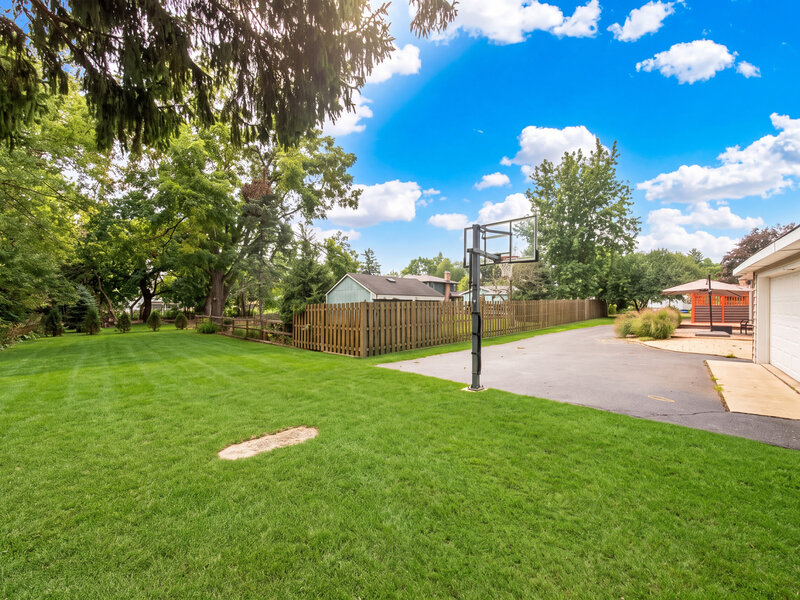5807 Fairmount Avenue Downers Grove IL 60516