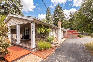 Photo of 5807 Fairmount Avenue Downers Grove IL 60516