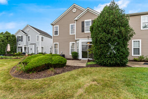 Photo of 1220 Courtland Circle Plainfield IL 60586 Unit 1220